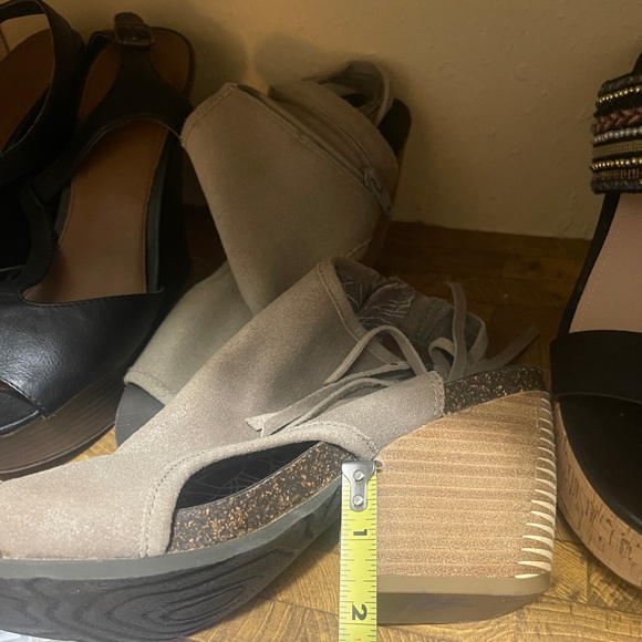 OTBT Sz 10 Free Spirit Peep Toe Sandal - Picture 10 of 11